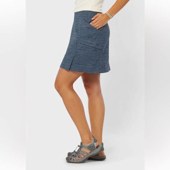 Duluth Trading Company Blue Texture Print Women's Dry on the Fly Pull-On Skort L - Picture 3 of 6